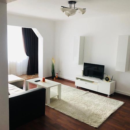 Ana-Maria Home Râmnicu Vâlcea Extérieur photo